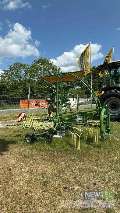 Krone SWADRO S 460 Okretači i sakupljači sena