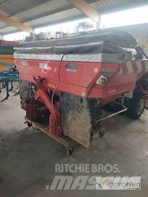 Kuhn Axis 20.1W Rasturači mineralnog đubriva