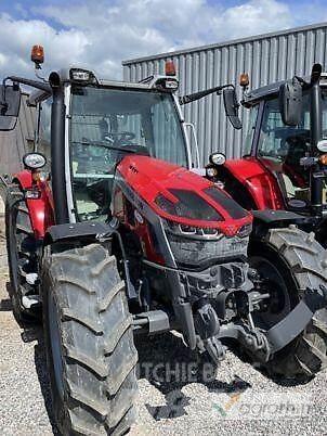 Massey Ferguson 5S115 Traktori