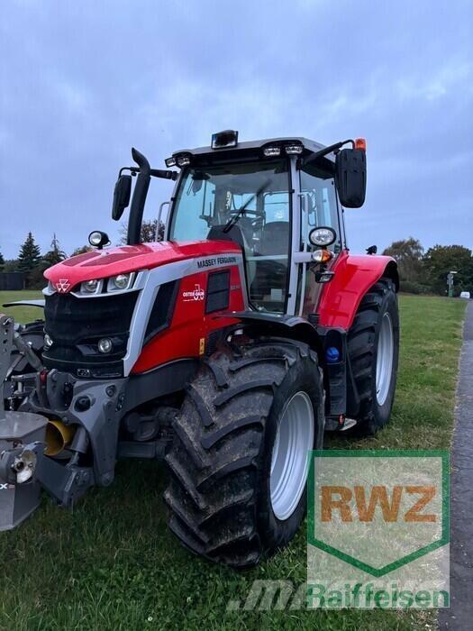 Massey Ferguson 6S 155 Traktori