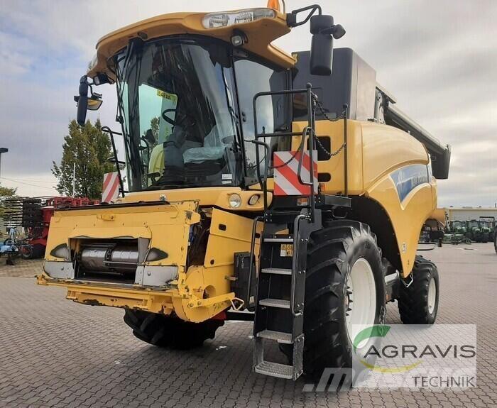 New Holland CR 960 Kombajni