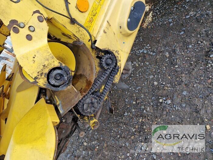 New Holland MF 875 W Dodatna oprema za kombajne