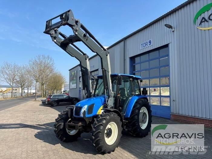 New Holland TLA 100 Traktori