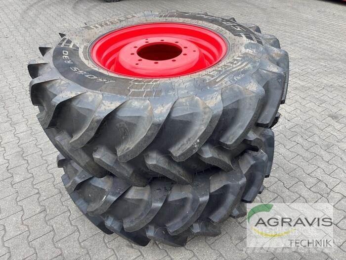Pirelli KR 460/85R30 Gume, točkovi i felne