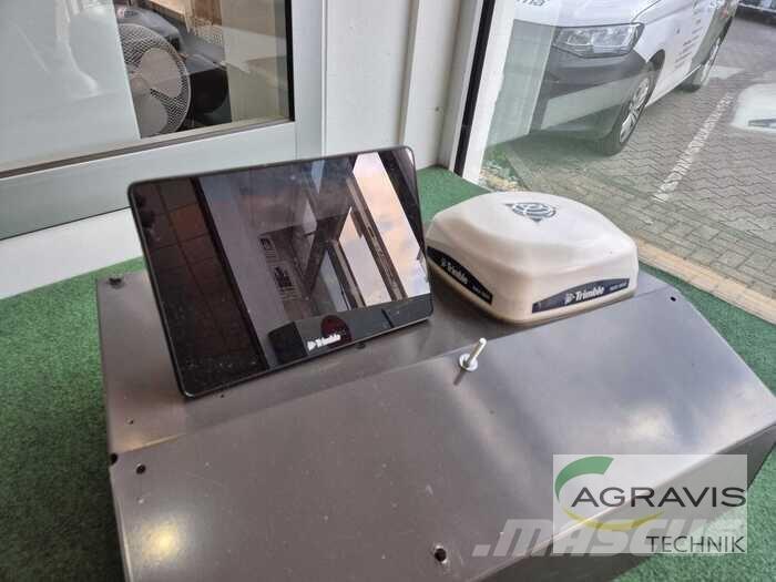 Trimble GFX-750 Ostale mašine i oprema za stoku