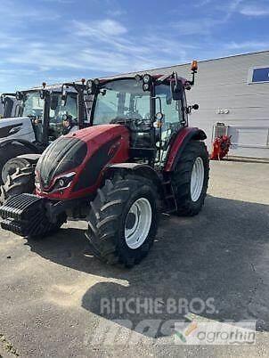 Valtra A105MH4 Traktori