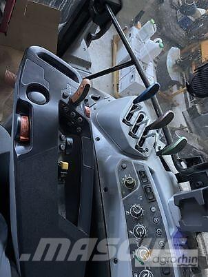 Valtra G125 Traktori
