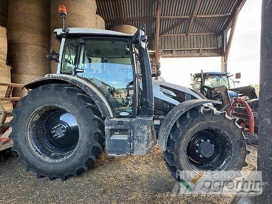 Valtra G125E ACTIVE Traktori