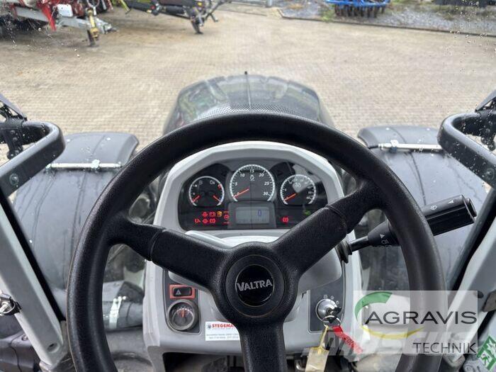 Valtra N 174 V Traktori