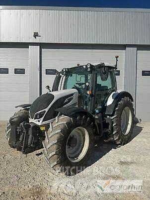 Valtra N134 H5 Traktori
