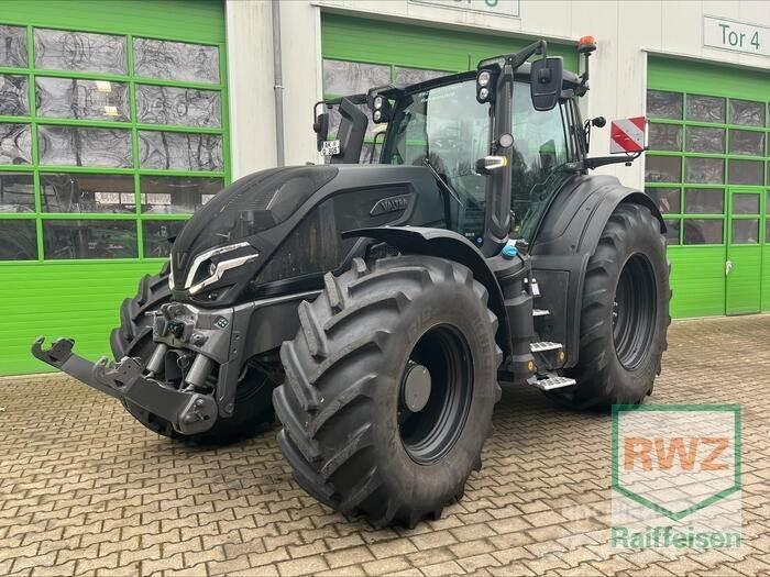 Valtra Q305 Traktori