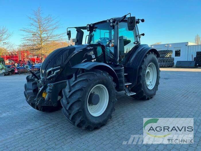 Valtra T 255 V 2A1 Traktori
