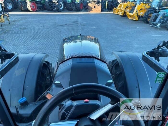 Valtra T 255 V 2A1 Traktori