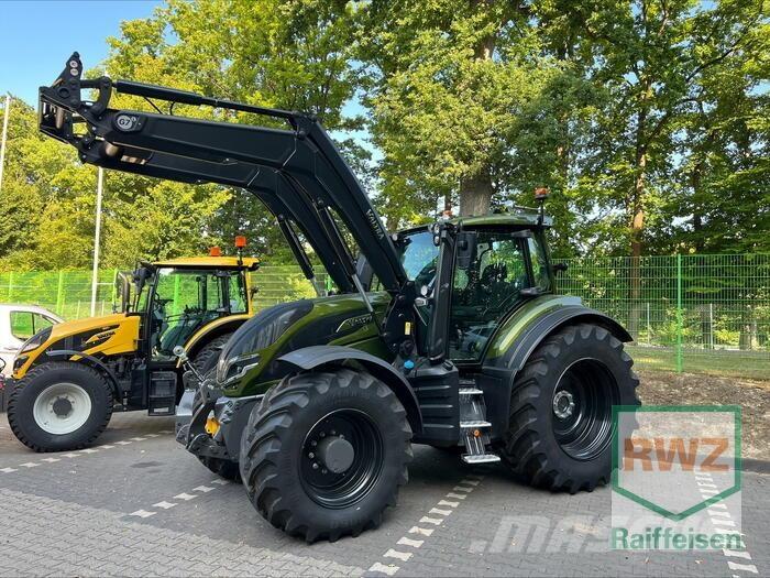 Valtra T255Versu Traktori