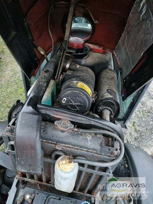 Yanmar EF 235 H Traktori