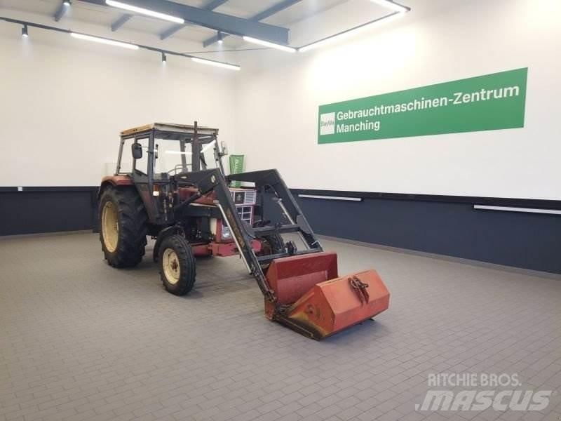 Case IH 744 S Traktori