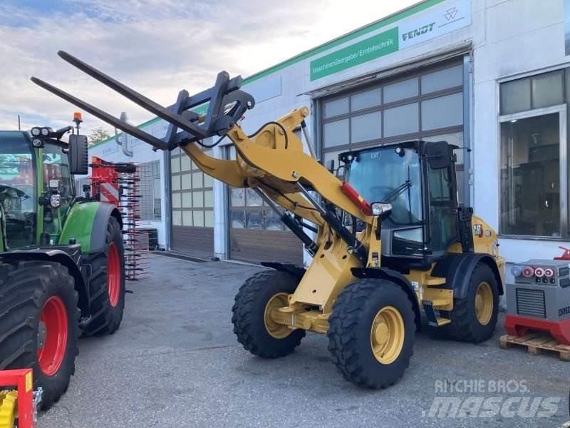 CAT 908 Utovarivači na točkove