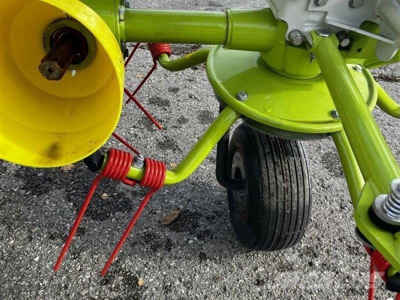 CLAAS VOLTO 80 Okretači i sakupljači sena