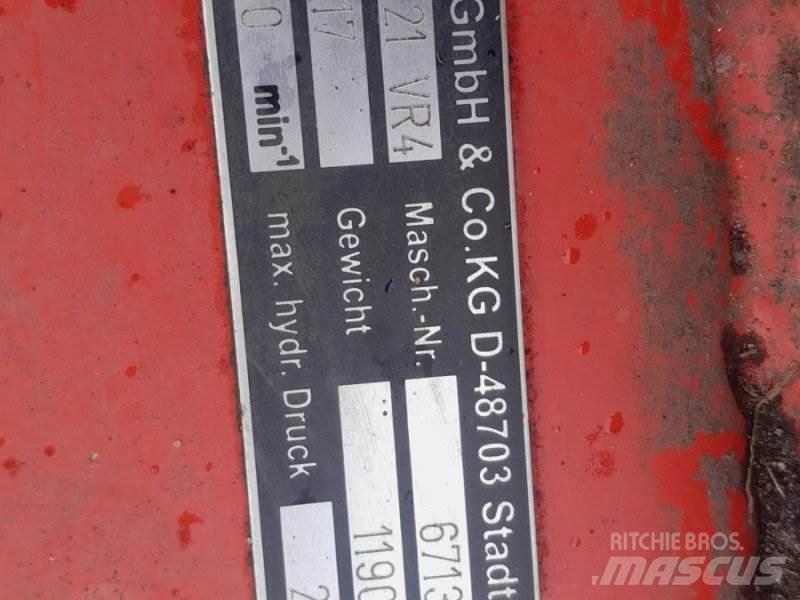 Dücker USM 21 Mašina za okretanje komposta