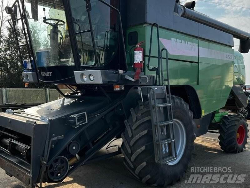 Fendt 5225 E Kombajni
