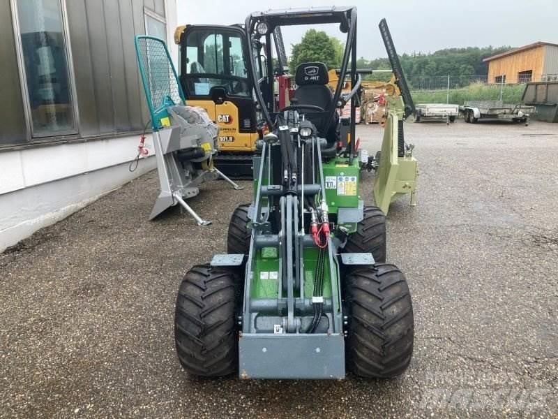 GiANT G1200 Skid steer mini utovarivači