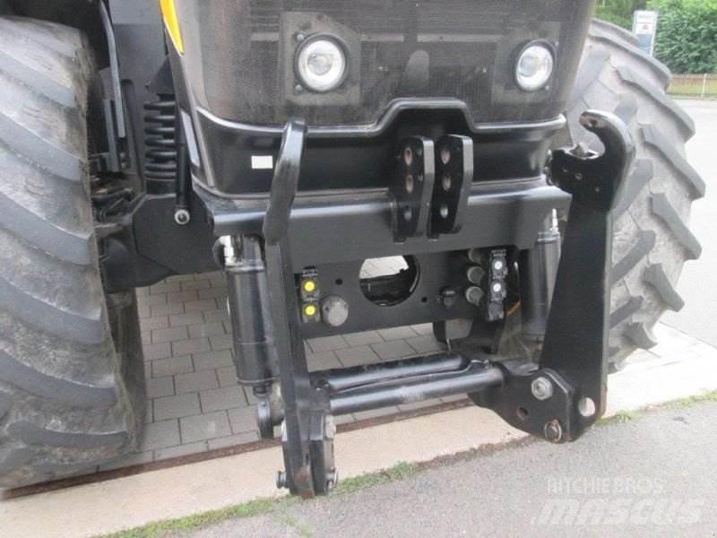 JCB 8330 Traktori
