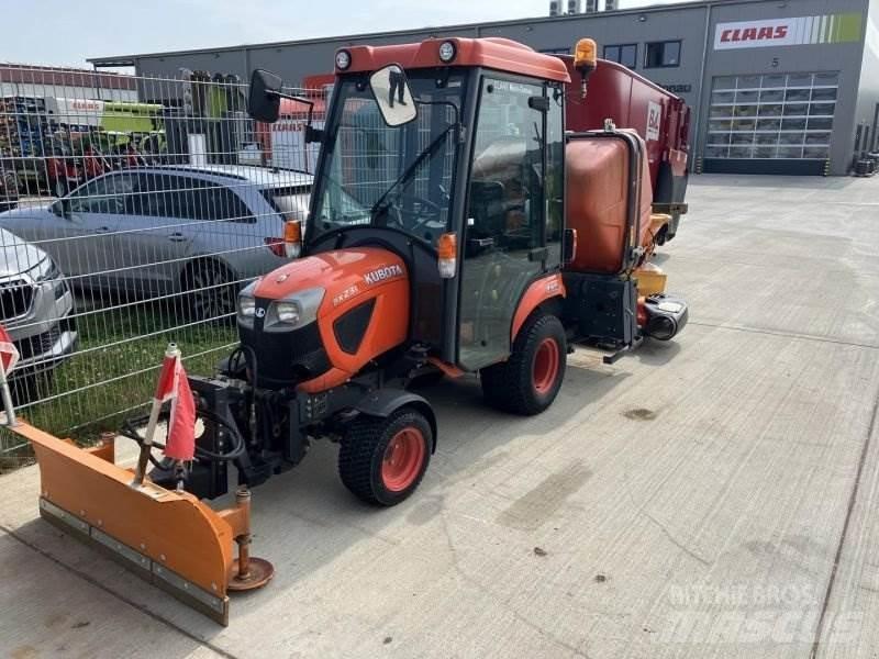Kubota BX231 Manji traktori