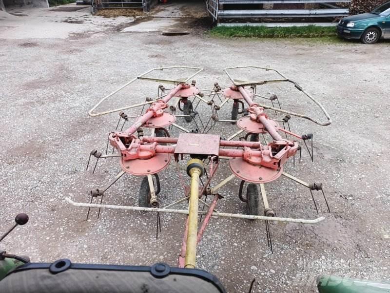 Kuhn GF 671 Okretači i sakupljači sena