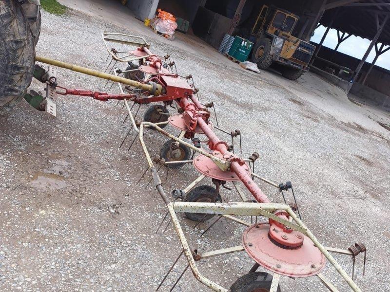Kuhn GF 671 Okretači i sakupljači sena