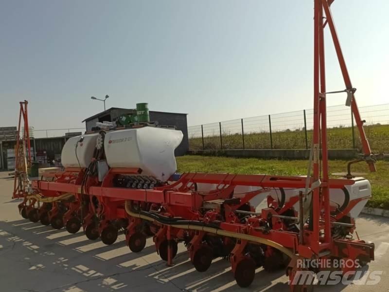 Kuhn Maxima 2 Ostale mašine i oprema za setvu i sadnju