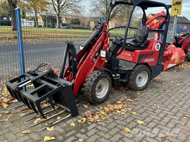 Schäffer 2028 Prednji utovarivači i bageri