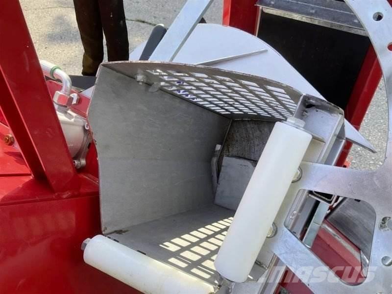  SIT - 700 P 2 Cepači za drva, drobilice za drvo i strugači