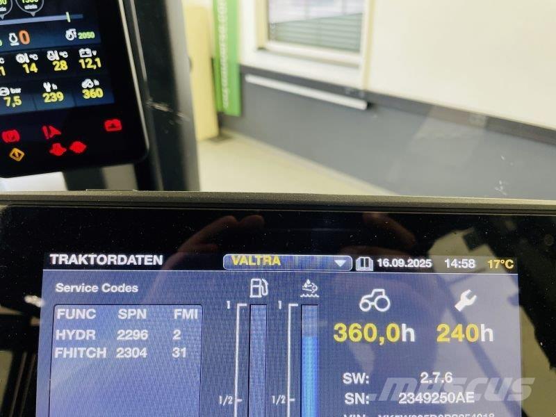 Valtra Q305 Traktori