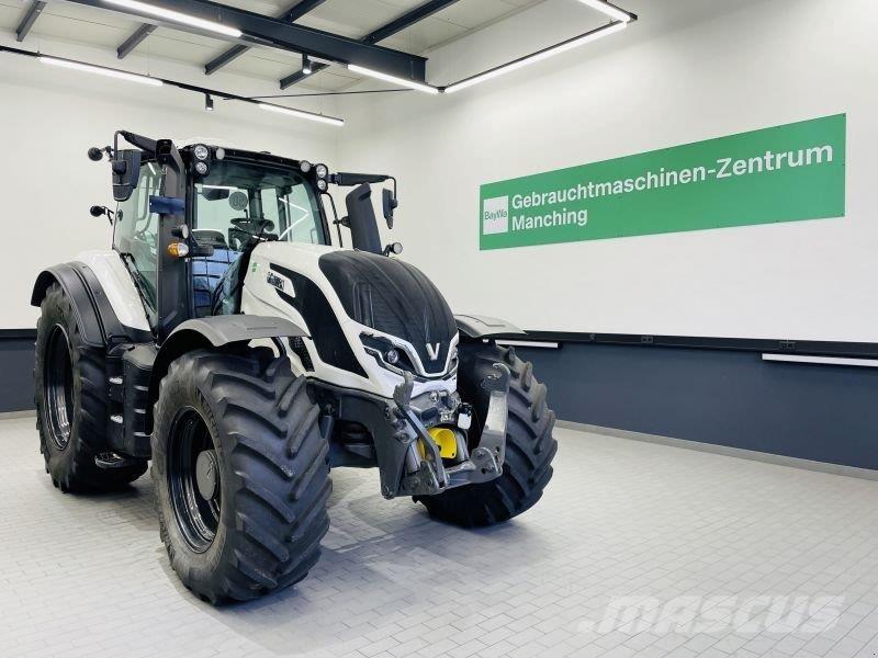 Valtra T235D Traktori