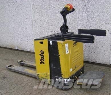 Yale MP20X - 400 AH Nisko podizni električni viljuškar sa stajalištom