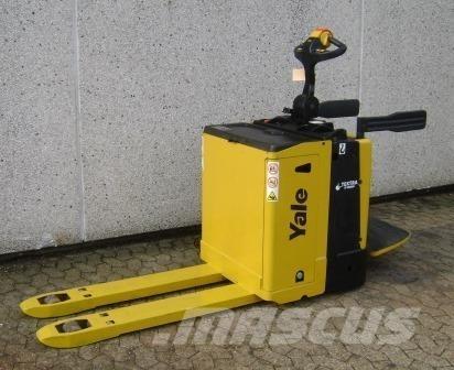 Yale MP20X - 500 AH Nisko podizni električni viljuškar sa stajalištom