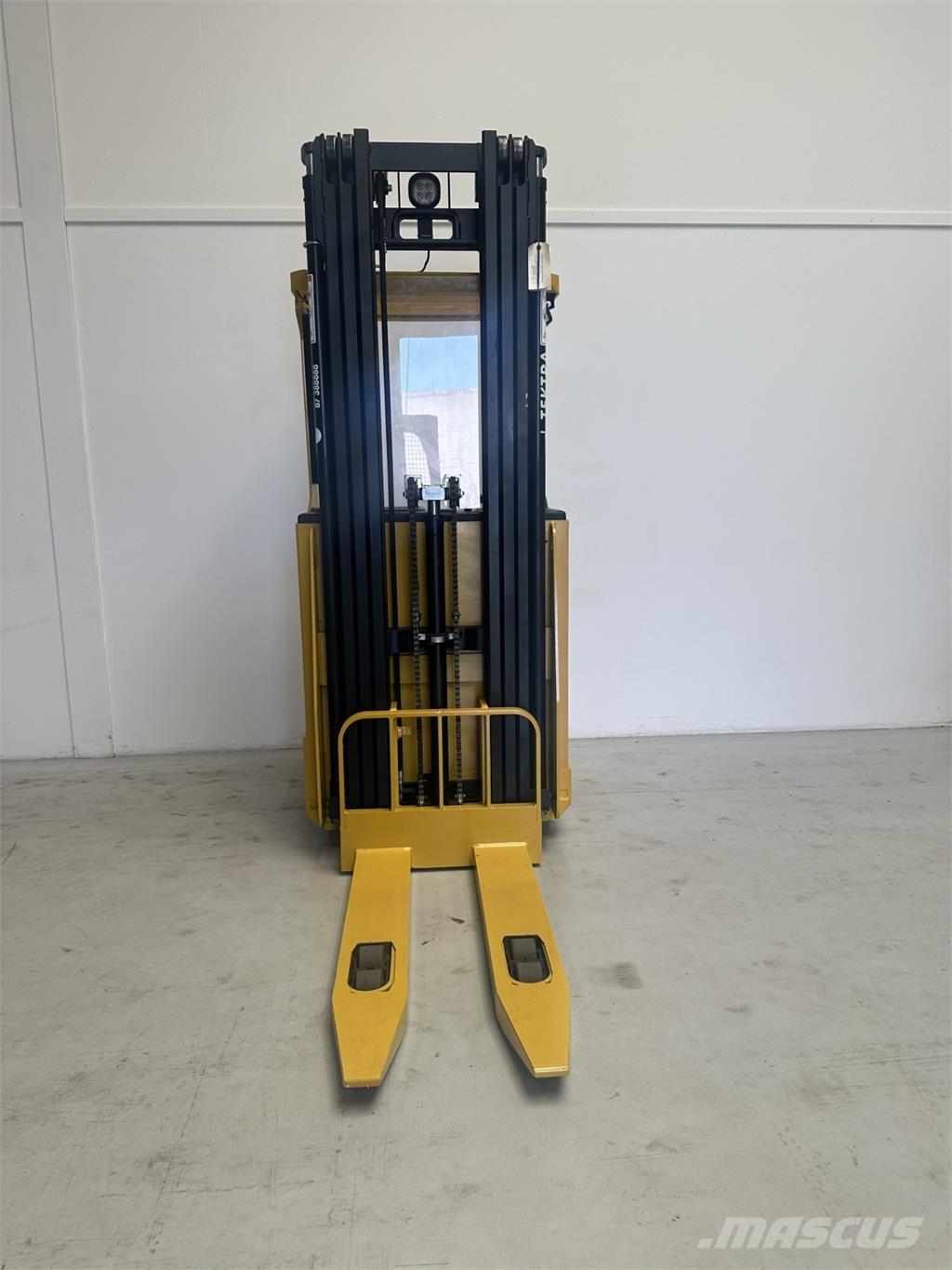 Yale MS15S Samopogonski ručni viljuškari