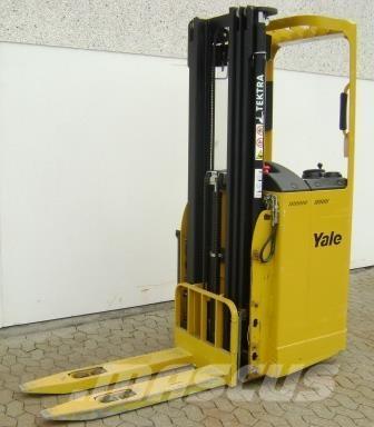 Yale SMS12S Samopogonski ručni viljuškari