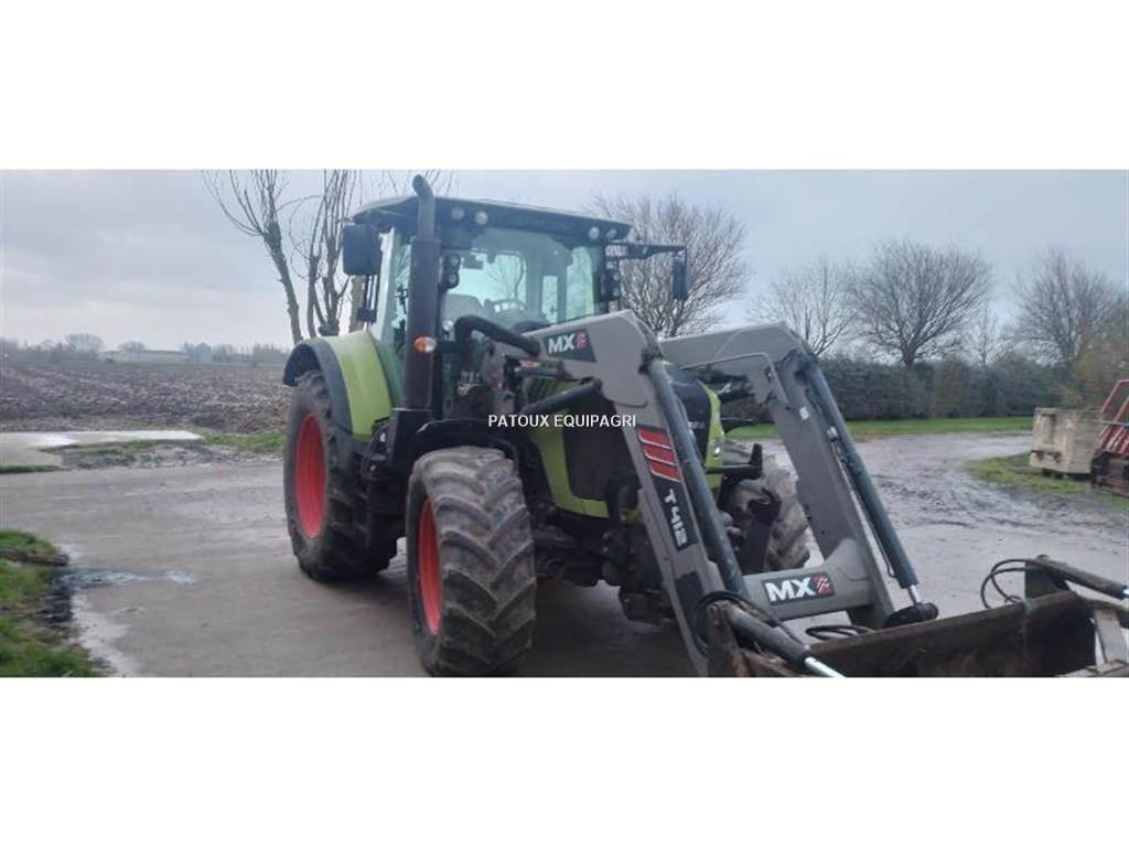 CLAAS ARION 520 Traktori
