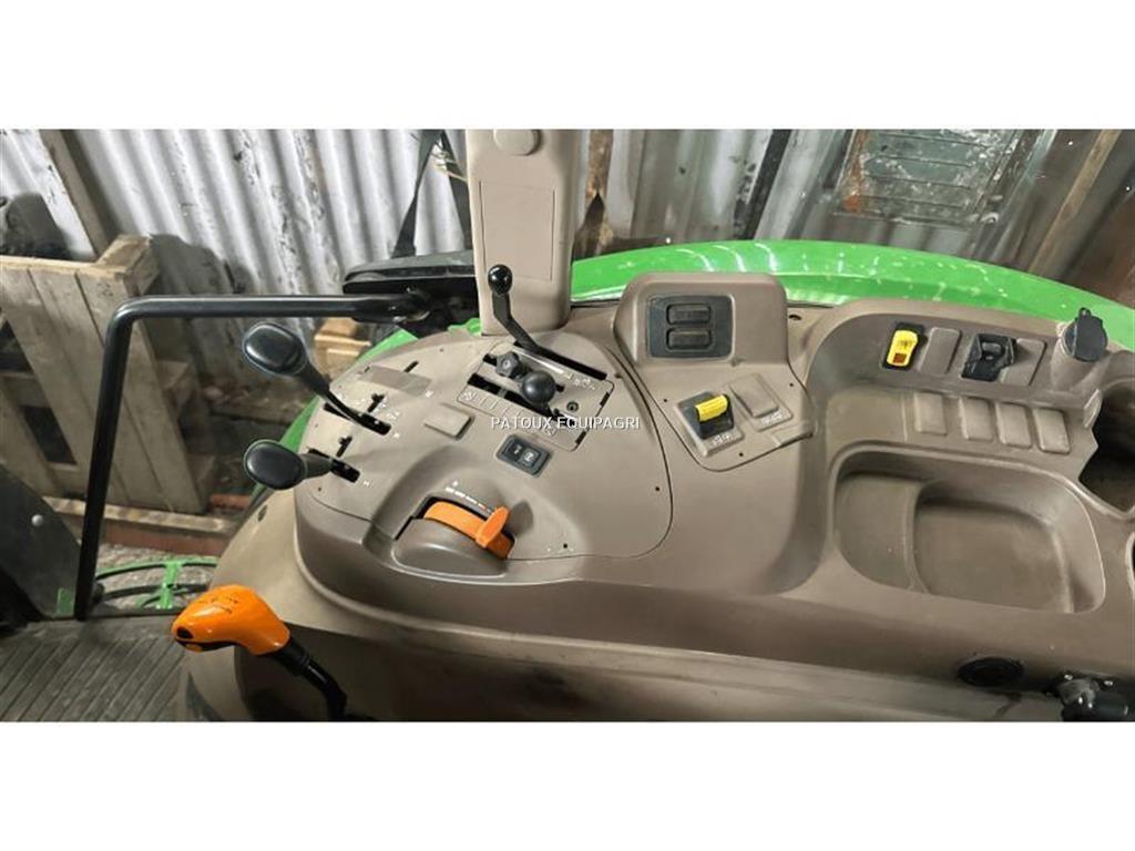 John Deere 5058E Traktori