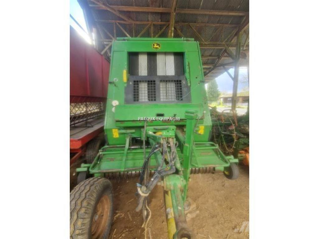 John Deere 592 Prese/balirke za rolo bale