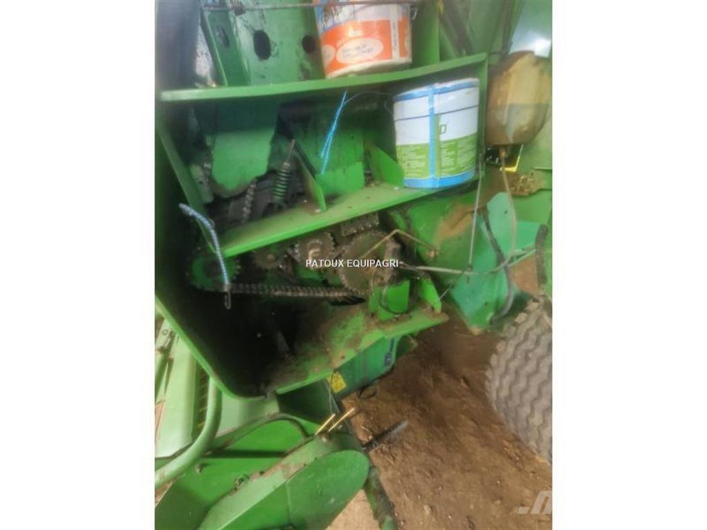 John Deere 592 Prese/balirke za rolo bale