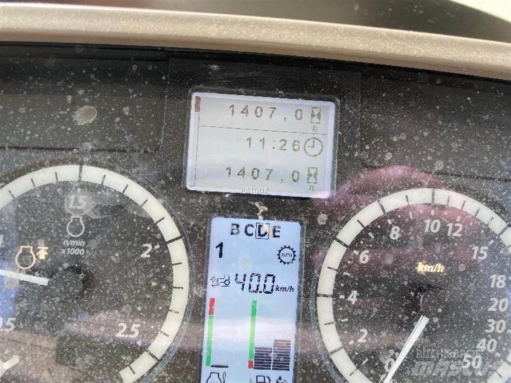 John Deere 6155M Traktori
