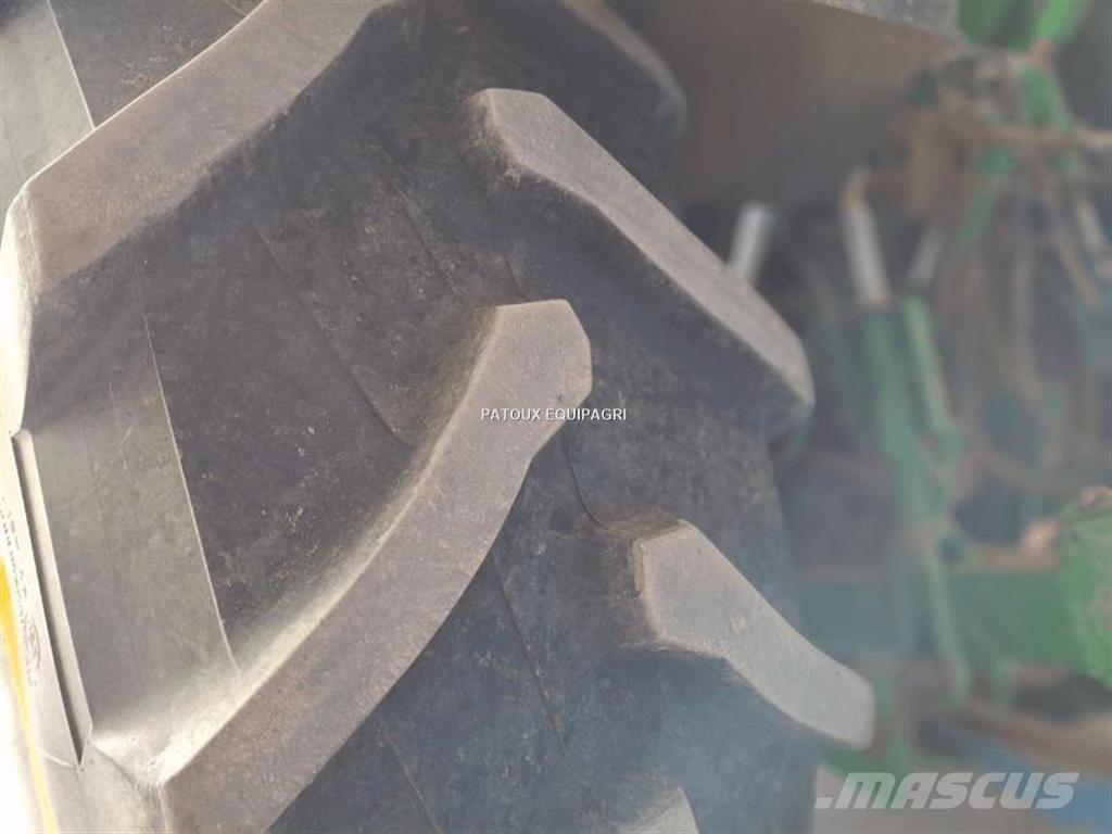 John Deere 6155M Traktori