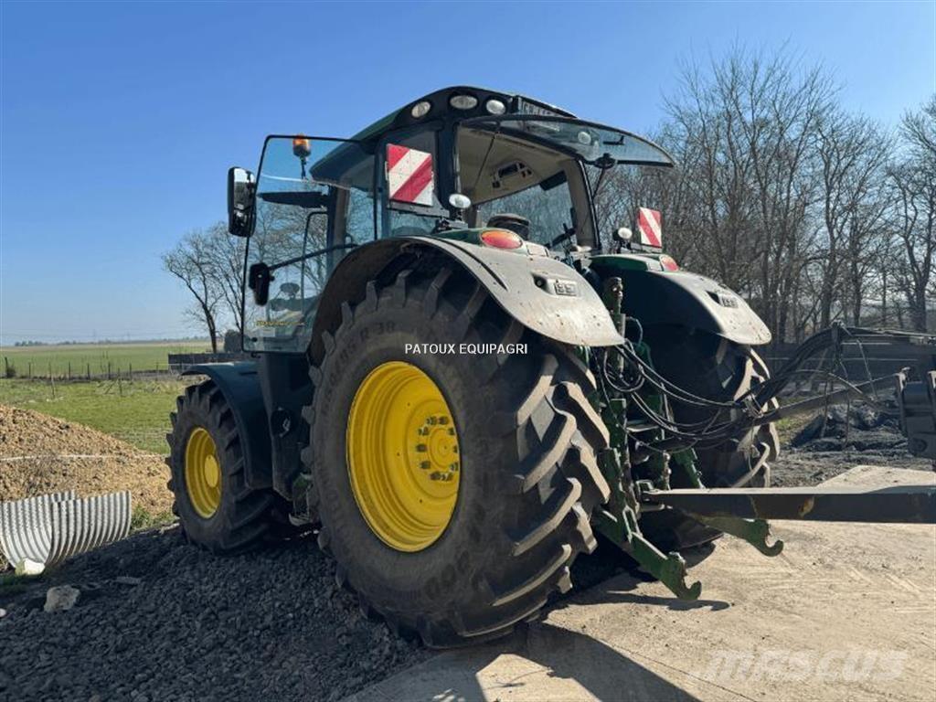 John Deere 6175R Traktori
