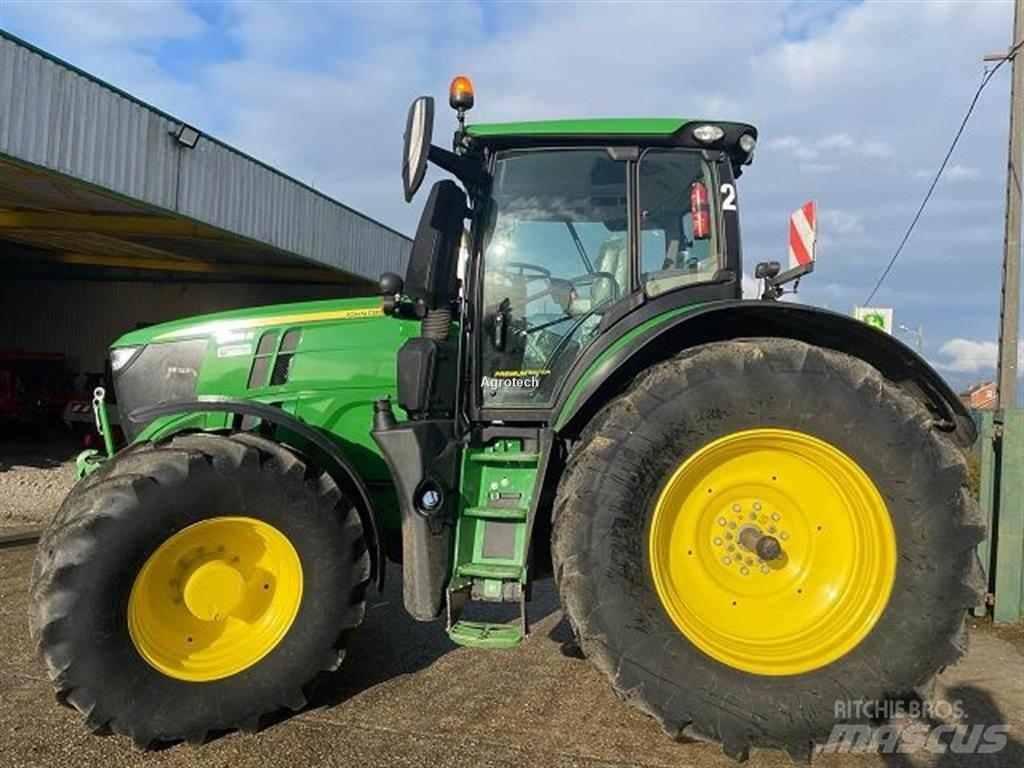 John Deere 6250R Traktori