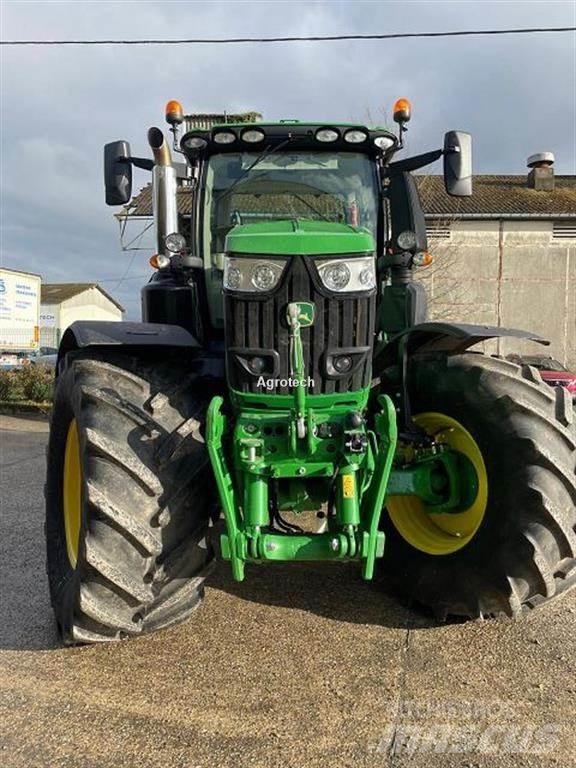 John Deere 6250R Traktori