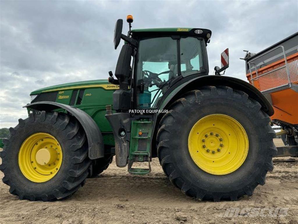 John Deere 6R250 Traktori