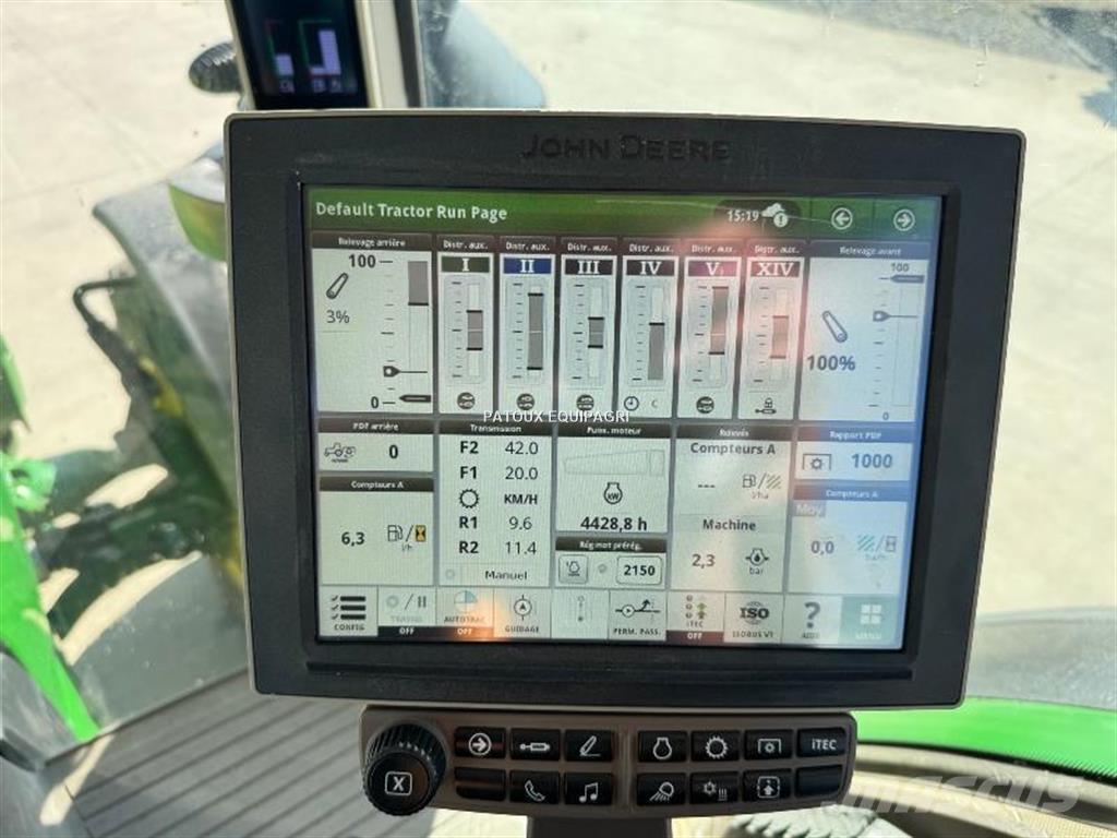 John Deere 8370R Traktori