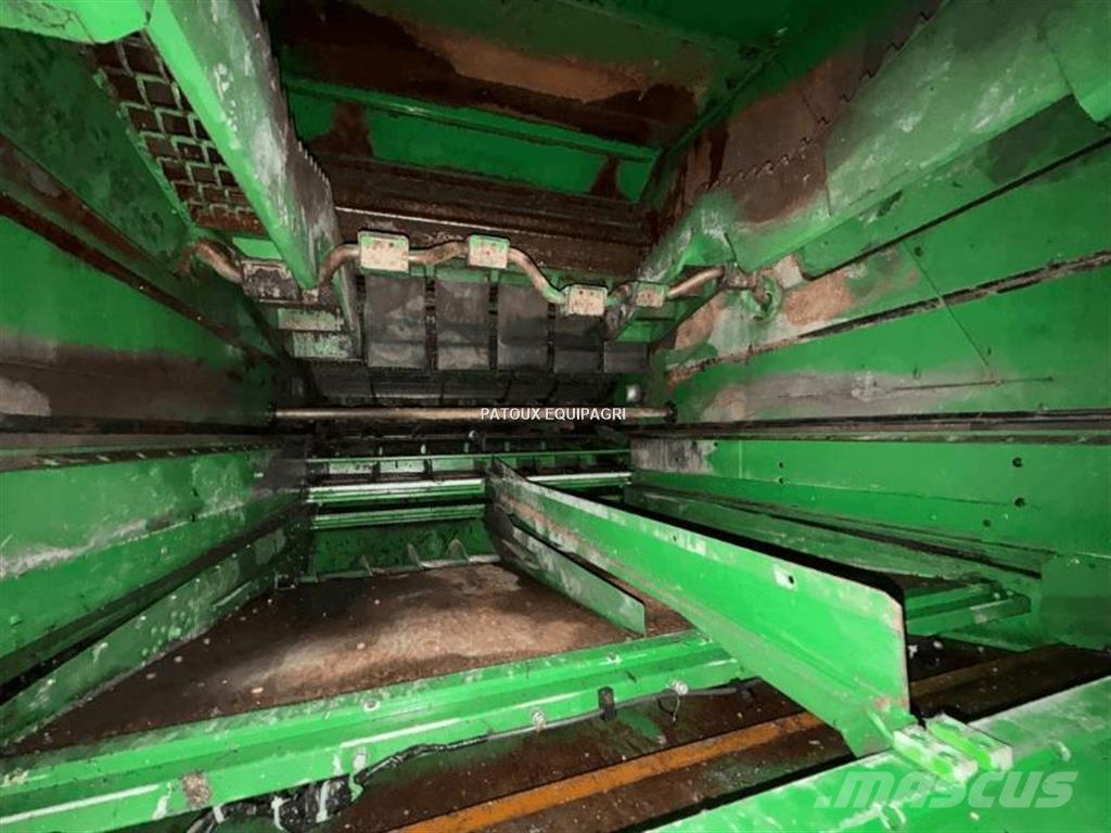 John Deere T660 Kombajni